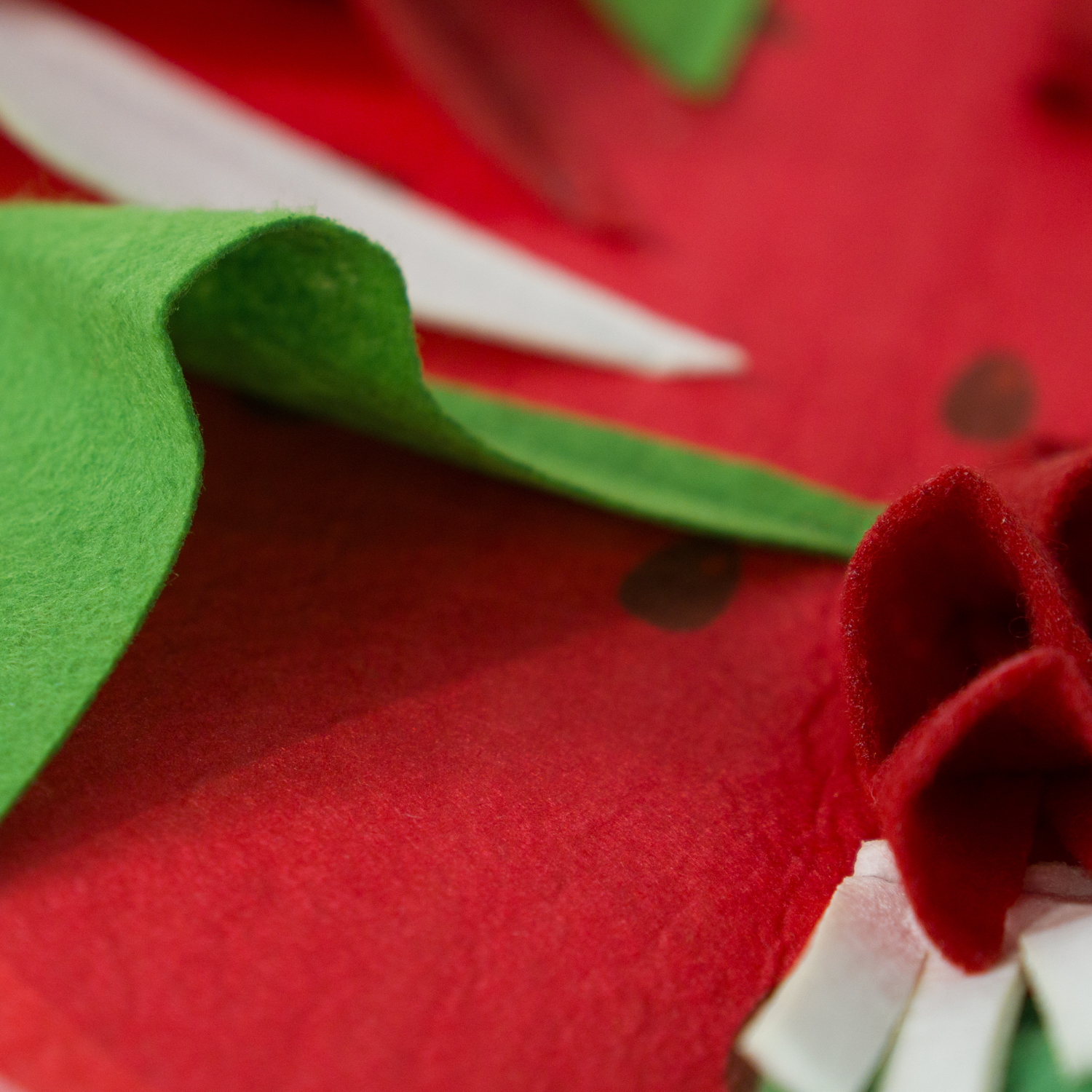 Нюхательная игрушка-сумка Mr.Kranch Арбуз диаметр 50 см