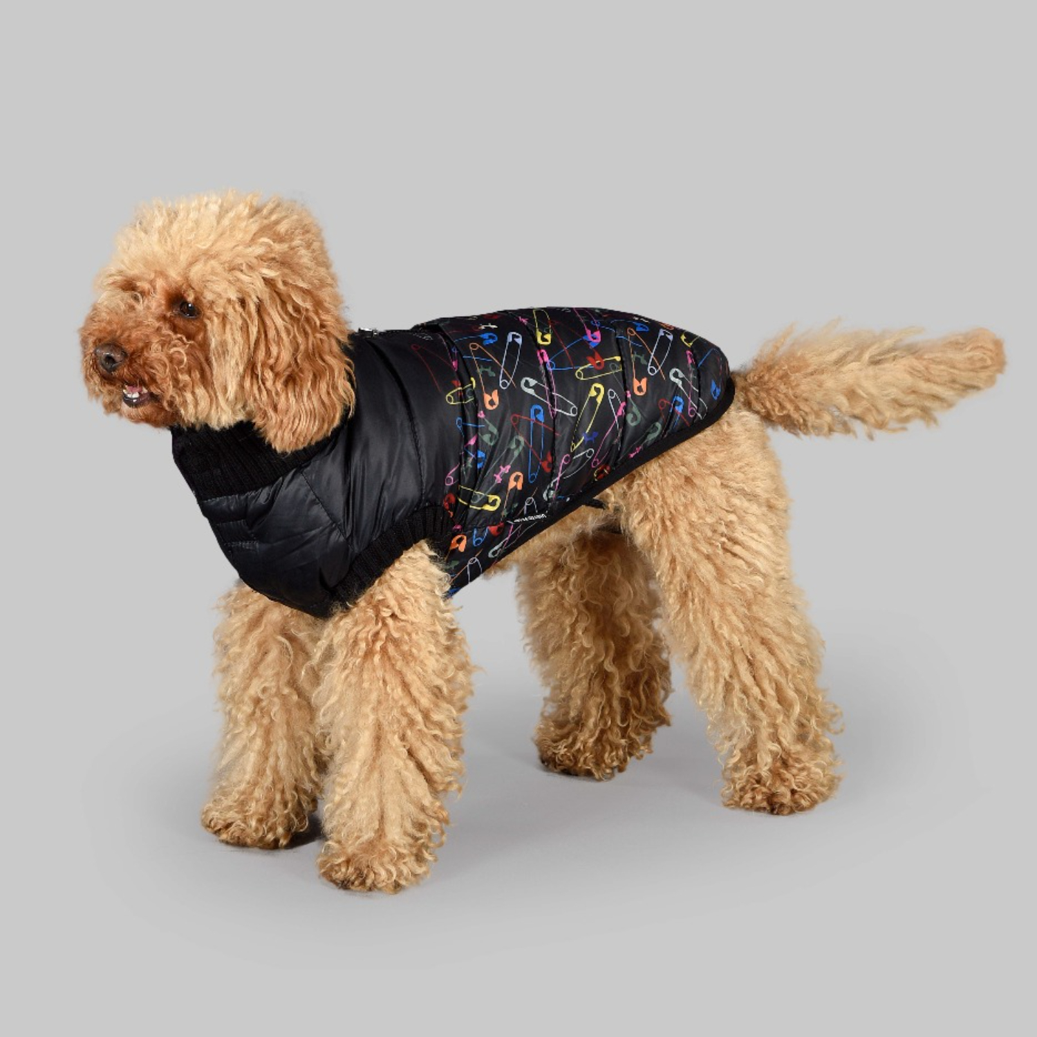 Куртка United Pets для собак Polar 35, черный с разноцветными булавками