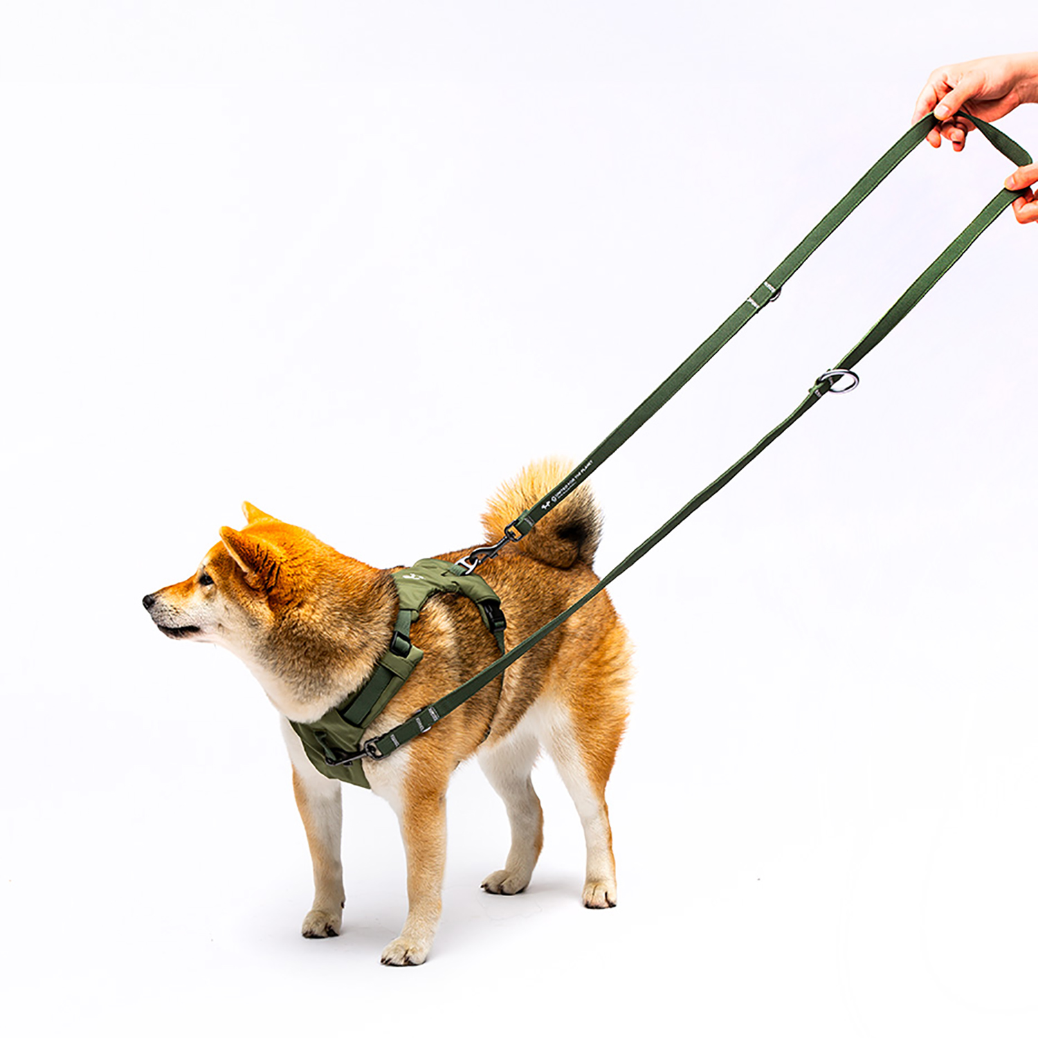 Шлейка United Pets для собак Citylife Y-образная L 25 x 69-98, хаки