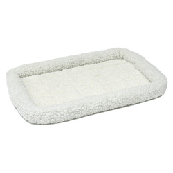 Лежанка MidWest Pet Bed для собак и кошек флисовая 77х52 см, белая Лежанка MidWest Pet Bed для собак и кошек флисовая 77х52 см, белая