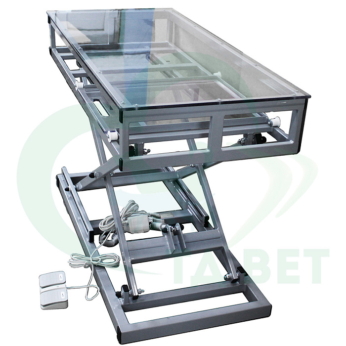 ТД ВЕТ Стол для рентгена VETBOT-23 с полкой под кассету,1320х620х1130(480)h, (каркас серый, пульт ножной)