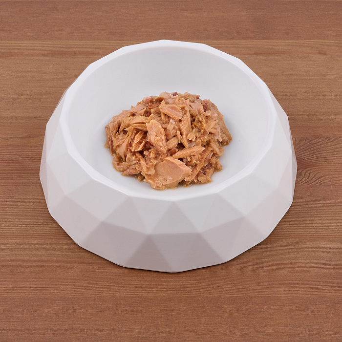 Влажный корм Monge Supreme sterilized для стерилизованных кошек из тунца с бурым рисом и гинкго билоба, консервы 80 г