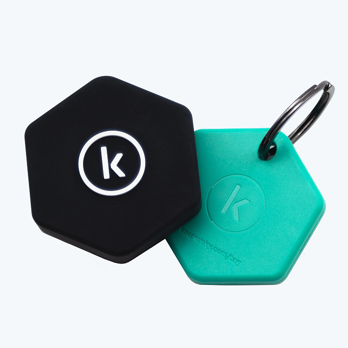 Умный трекер Kaspersky Tag с силиконовым чехлом