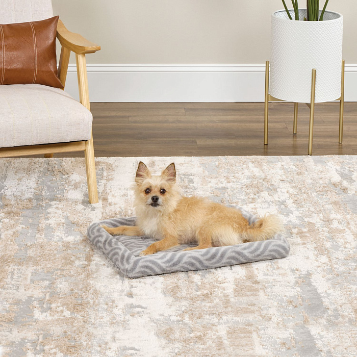 Лежанка MidWest Deluxe Wave Bed для собак и кошек меховая 56х44,5х6,5 см, серая