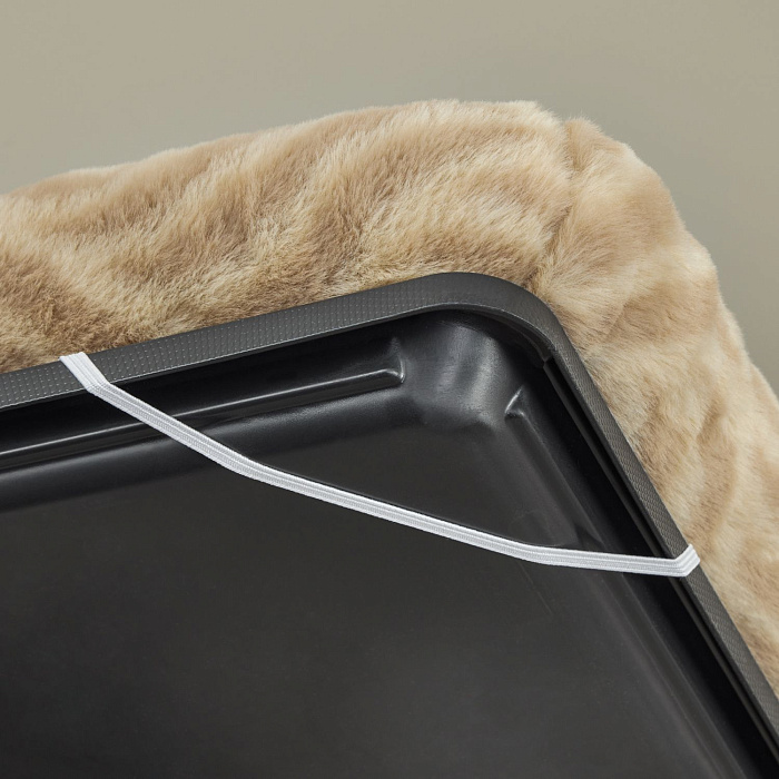 Лежанка MidWest Deluxe Wave Bed для собак и кошек меховая 70,5х53х7,5 см, цвет песочный