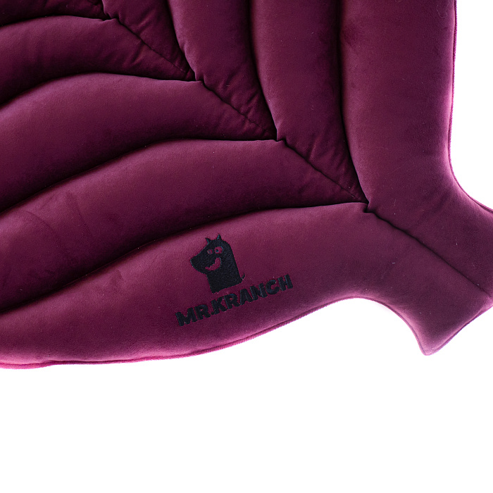 Лежанка Mr.Kranch для собак Листочек средняя размер 90х65х5см фиолетовая