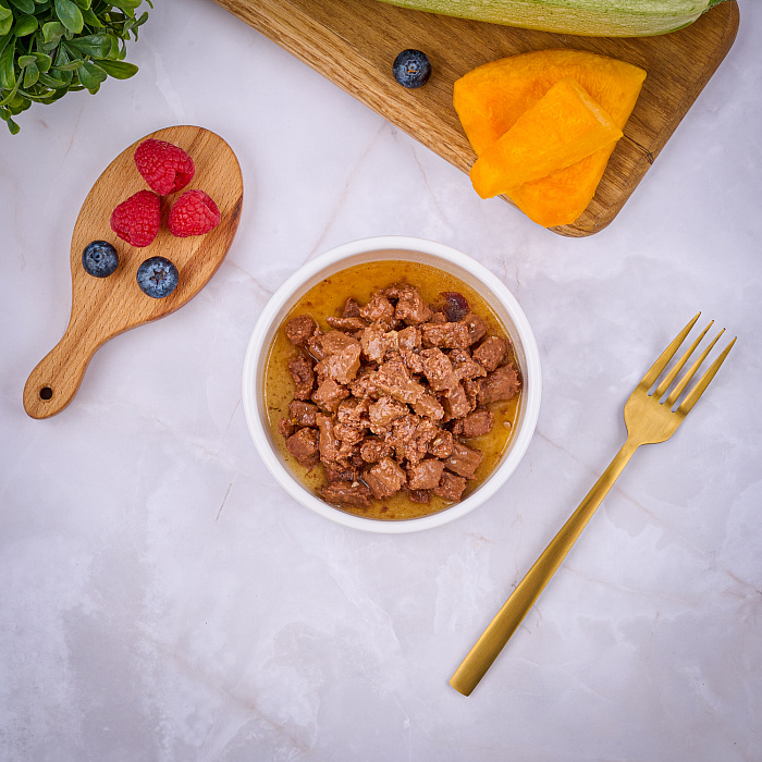 Влажный корм Monge Dog BWild GRAIN FREE для взрослых собак, беззерновой, из лосося с тыквой и кабачками, консервы 400 г