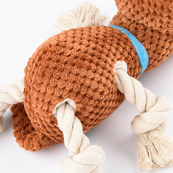 Игрушка Mr.Kranch для собак Собачка плюшевая с канатиками и пищалкой 22 см коричневая