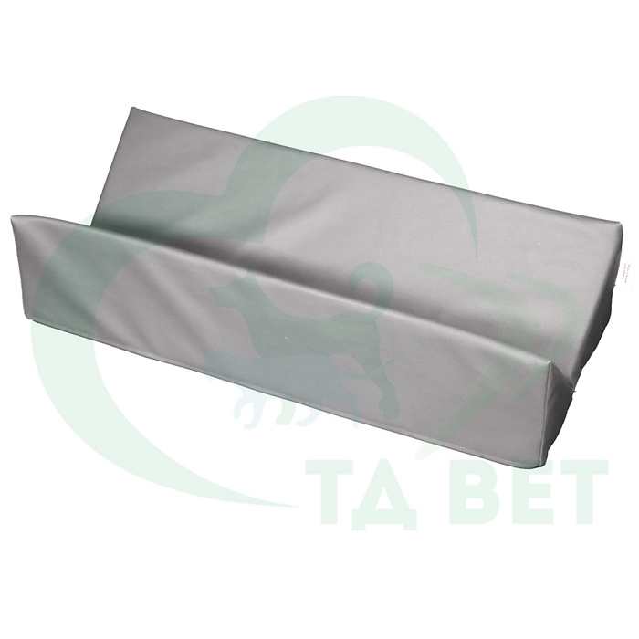 ТД ВЕТ Подушка для фиксации животных треугольная 680х150х150h мм (кож.зам, серый)
