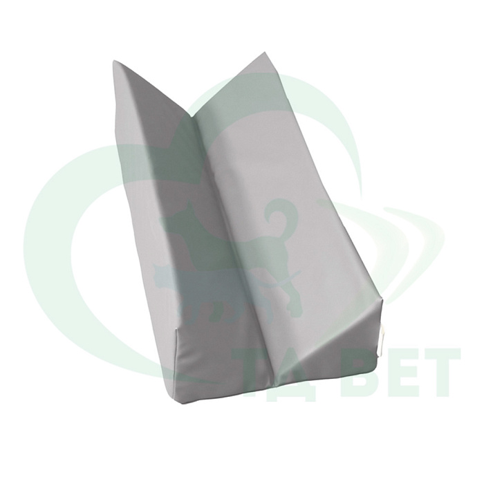 ТД ВЕТ Подушка для фиксации животных треугольная 680х150х150h мм (кож.зам, серый)