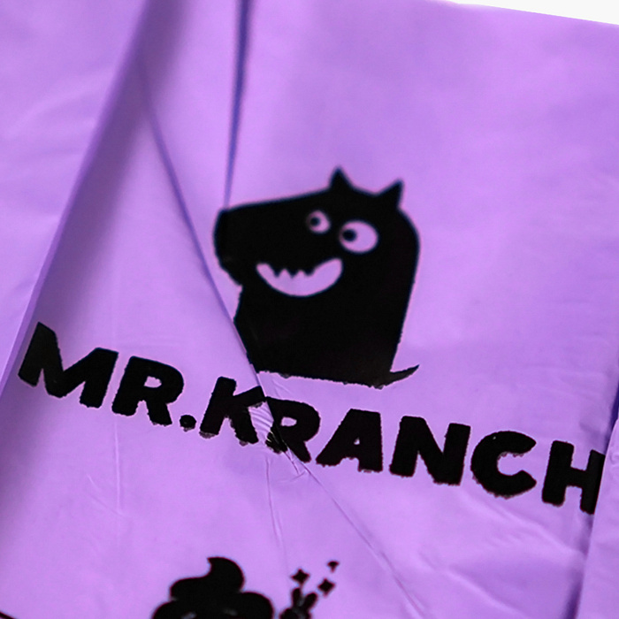 Биодиспенсер Mr.Kranch со сменным рулоном пакетов для выгула собак