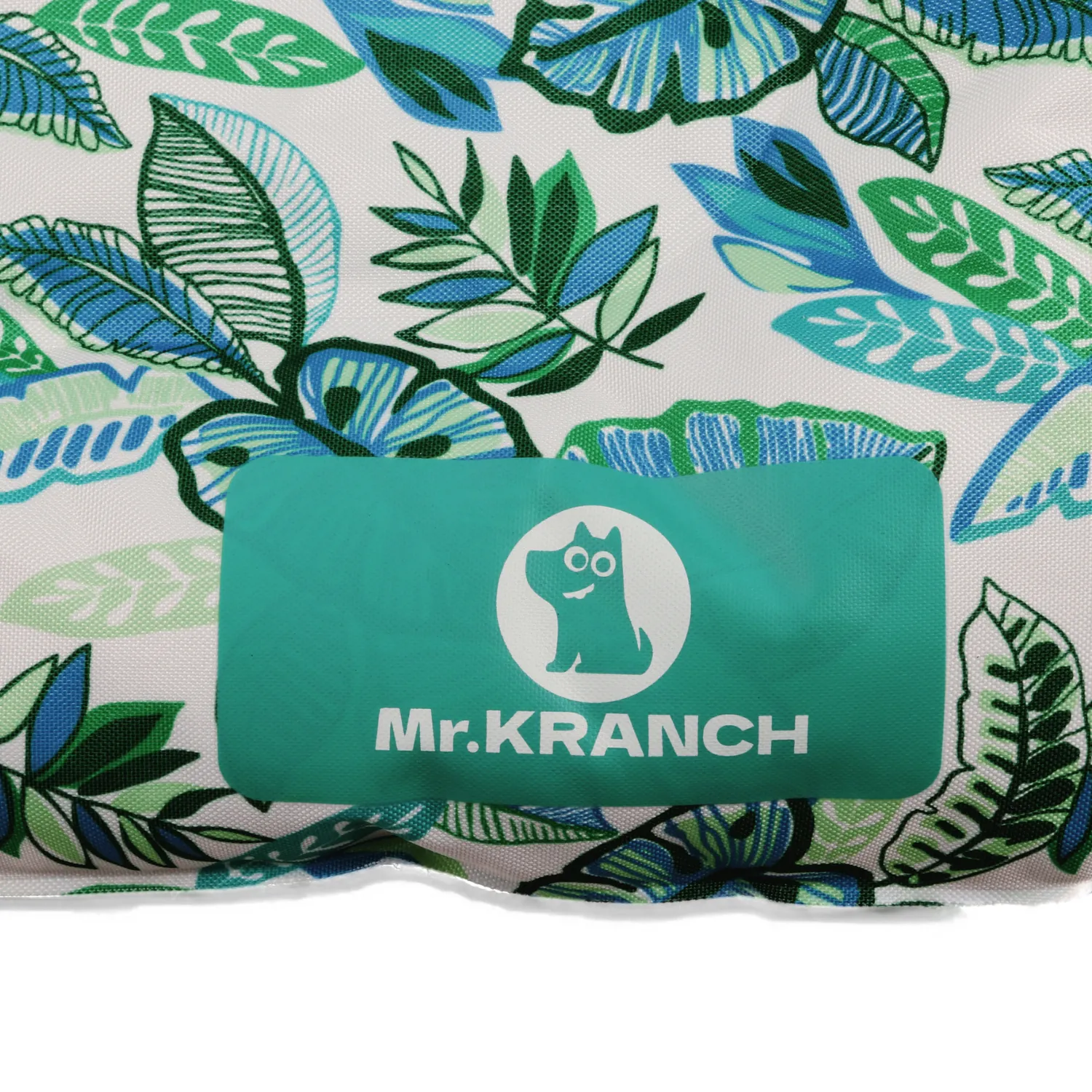 Лежанка охлаждающая Mr.Kranch для собак и кошек 76x66 см тропическая