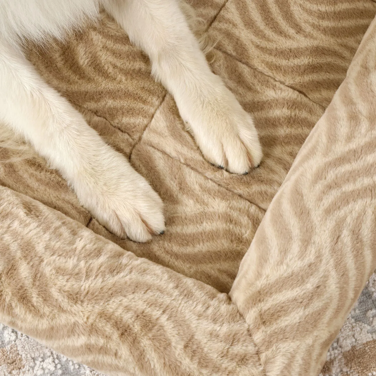 Лежанка MidWest Deluxe Wave Bed для собак и кошек меховая 102х67,5х9 см, цвет песочный